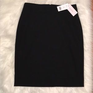 Banana Republic black suiting skirt NWT 2P